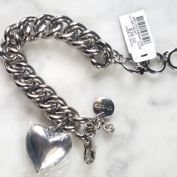 Chico's Chunky Chain Heart Necklace NWT - Picture 5 of 6